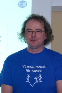 Ansprache von Hartmut Wolters zum Tod eines Vereinsmitglieds.