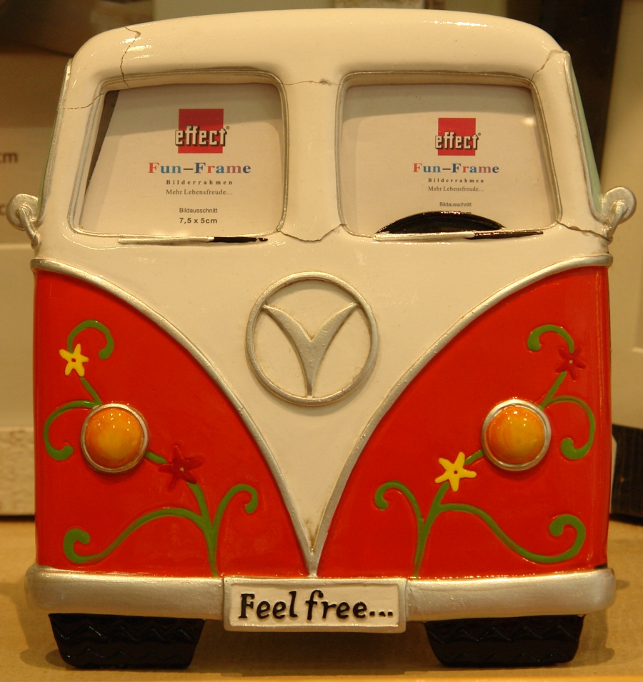 FEEL FREE. fun-bus.