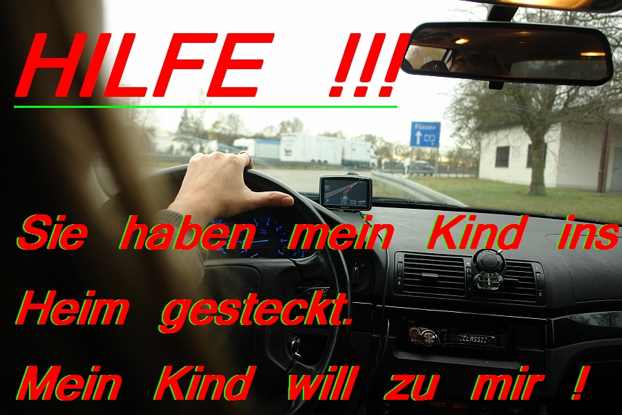 Eine Mutter sucht verzweifelt nach einem Weg, ihr Kind aus dem Heim zu holen. Foto; Auf dem Weg nach Legau. ARCHE begleitet eine Mutter zu ihrem Kind, das ins Heim gebracht wurde.