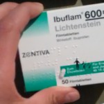 Folterschmerzen mit Medikamenten unterdrücken.