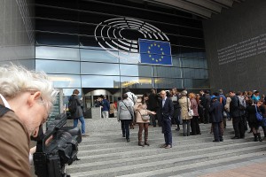 Europäisches Parlament. Brüssel. Kennt die Problematik der Familienzerstörung - zumindest zahlenmäßig.