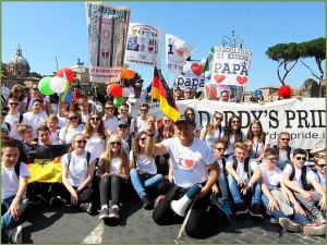 ARCHE kid - eke - pas Daddy's Pride Parade_02b